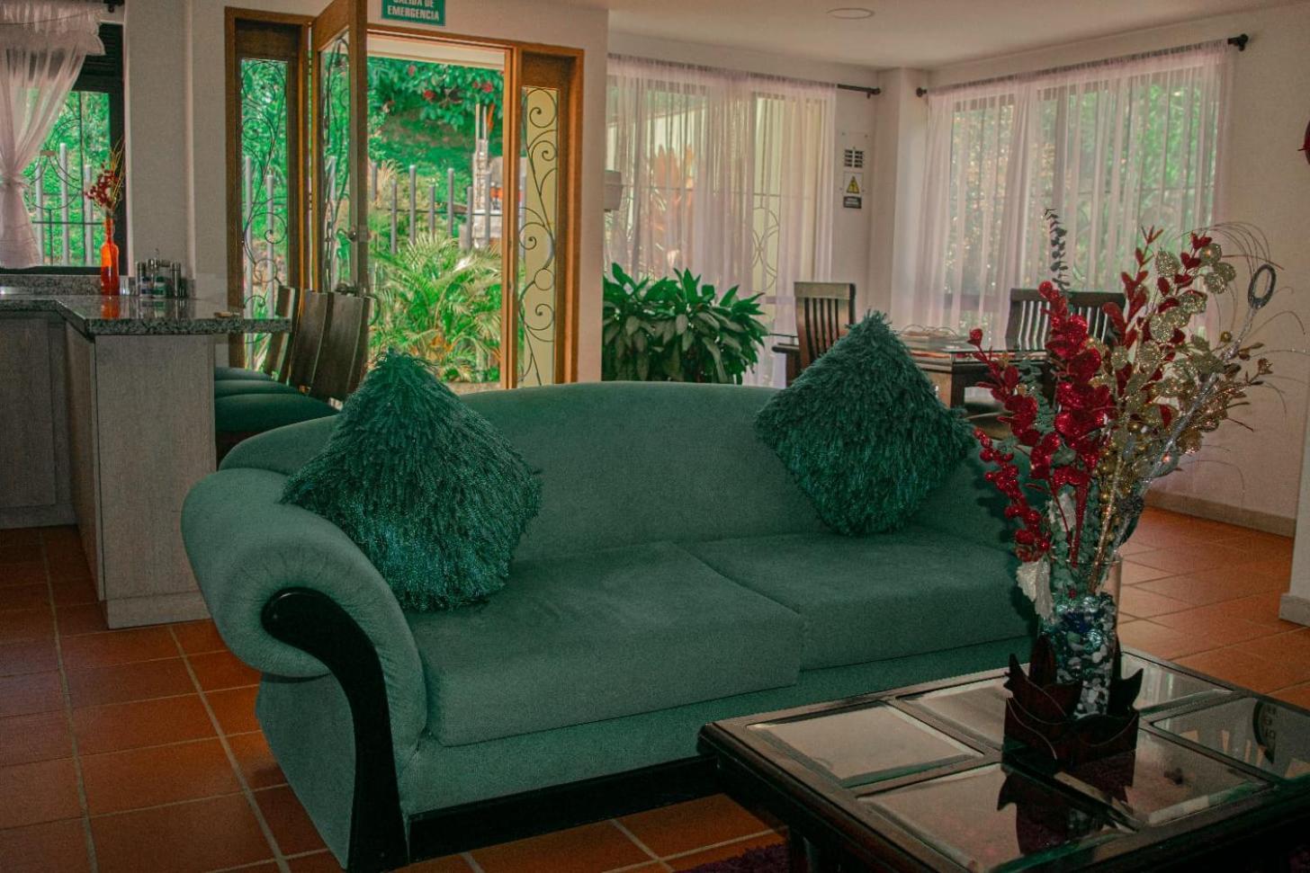 Hermosa Casa De Campo En Guatape Luaran gambar