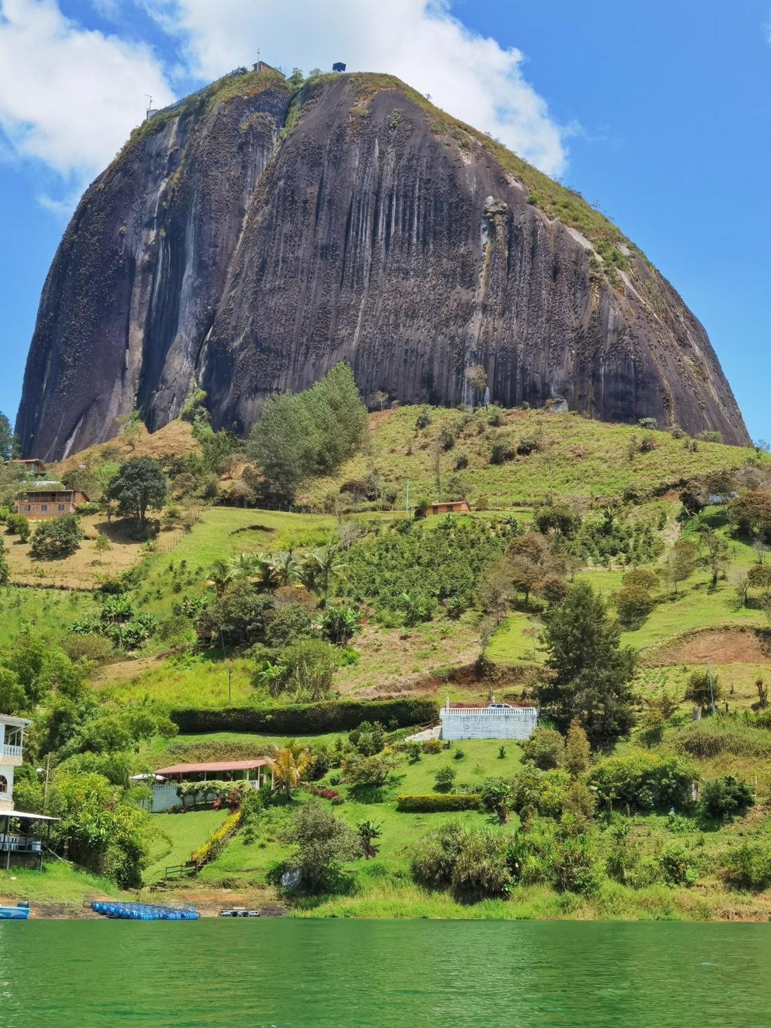 Hermosa Casa De Campo En Guatape Luaran gambar